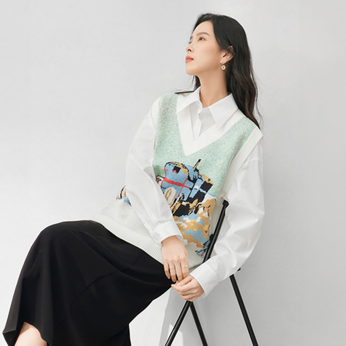 Pull Campement de gitans avec caravanes