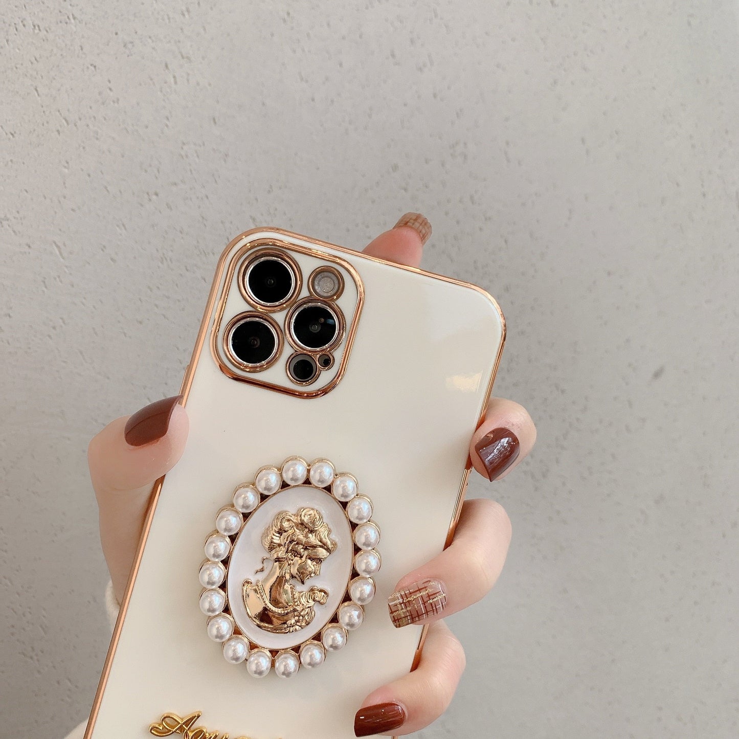 Funda iphone estética rococó 3D