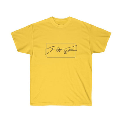Camiseta minimalista creación de Adam 