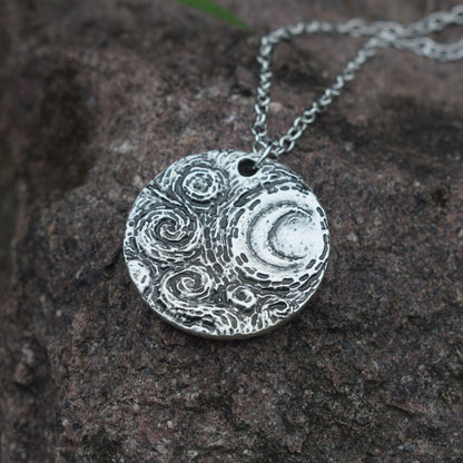 Collar Van Gogh Crescent Moon Starry Night