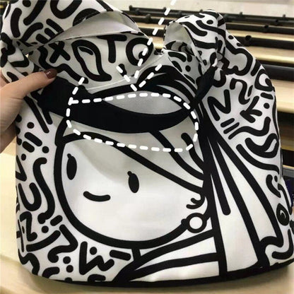 Fille avec une boucle d'oreille en perle doodles Sac à bandoulière