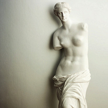 Venus de Milo Statue